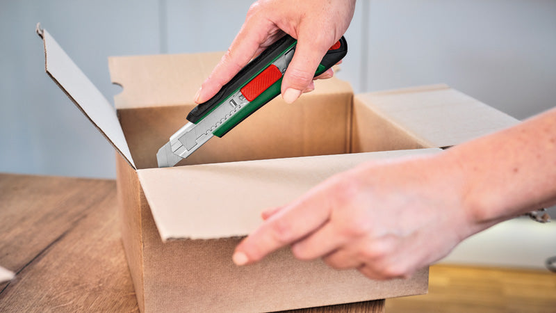 Universal Hand Tool Set 25-Piece